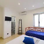 Daire Casa Malika Space, Comfort Mediterranean Charm In The Heart Of Otranto