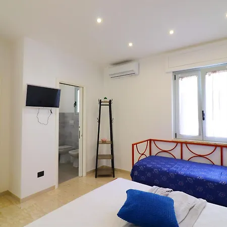 Apartament Casa Malika Space, Comfort Mediterranean Charm In The Heart Of Otranto