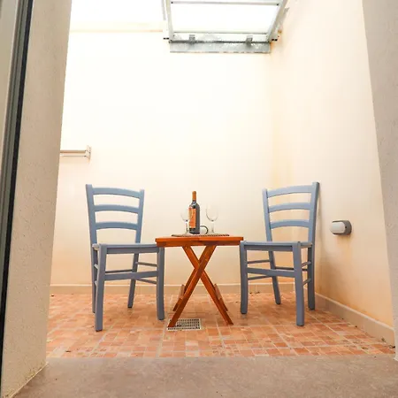 Casa Malika Space, Comfort Mediterranean Charm In The Heart Of Lejlighed Otranto