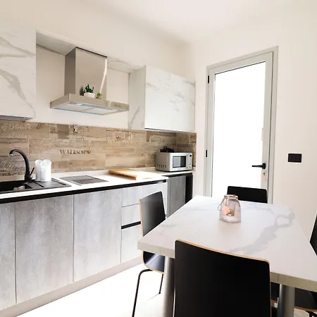 Casa Malika Space, Comfort Mediterranean Charm In The Heart Of * Otranto