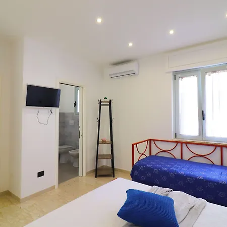 Casa Malika Space, Comfort Mediterranean Charm In The Heart Of Apartament Otranto