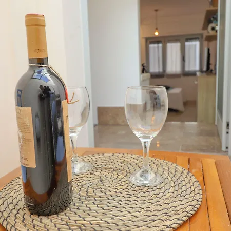 Casa Malika Space, Comfort Mediterranean Charm In The Heart Of Otranto