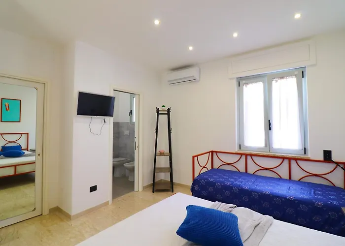 Apartment Casa Malika Space, Comfort Mediterranean Charm In The Heart Of Otranto